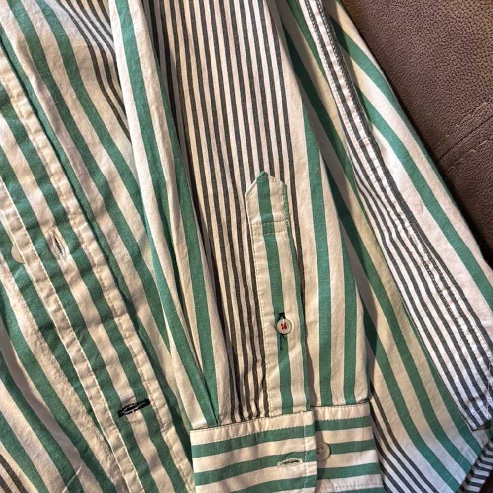 Tommy Hilfiger Green and White Striped Casual Shirt - Picture 6 of 10